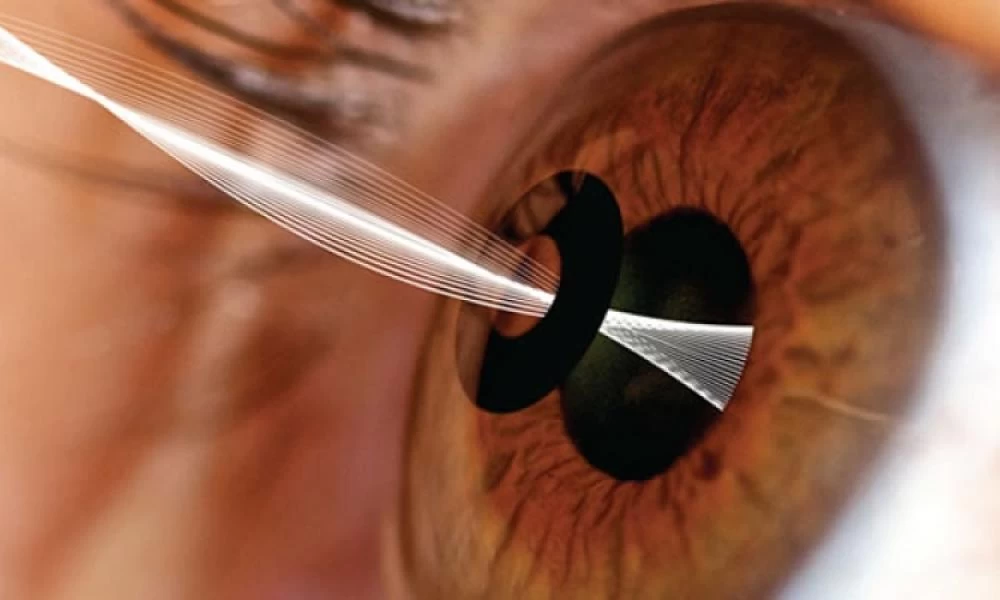 Αμφιβληστροειδοπάθεια: Τυφλός άνδρας ξαναβρήκε το φως του